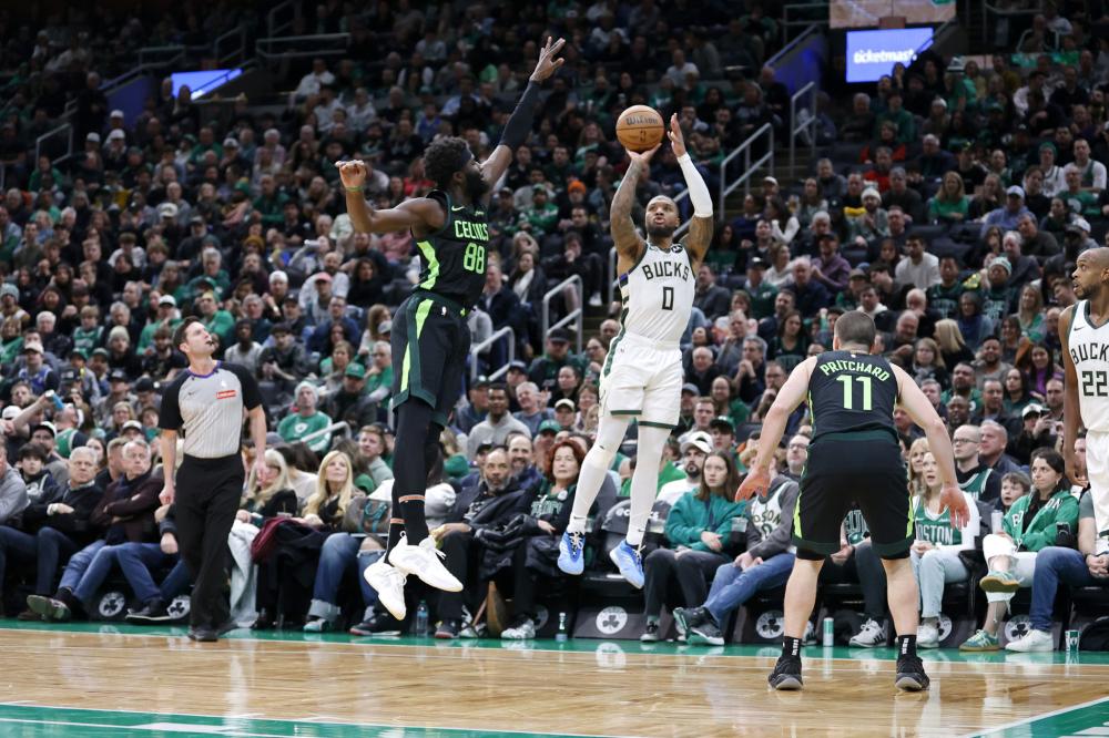 并揭示他在 并揭示他在